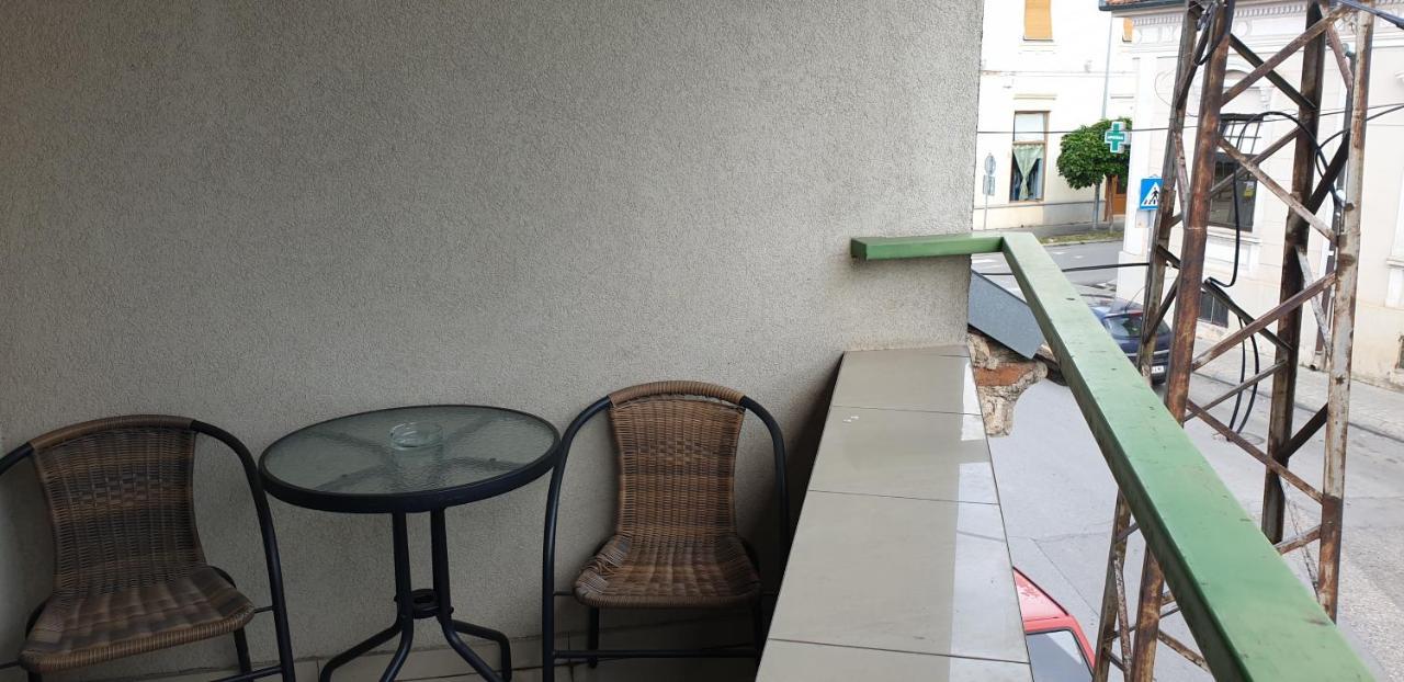 Apartman Natasa 1 Vrsac Exteriör bild